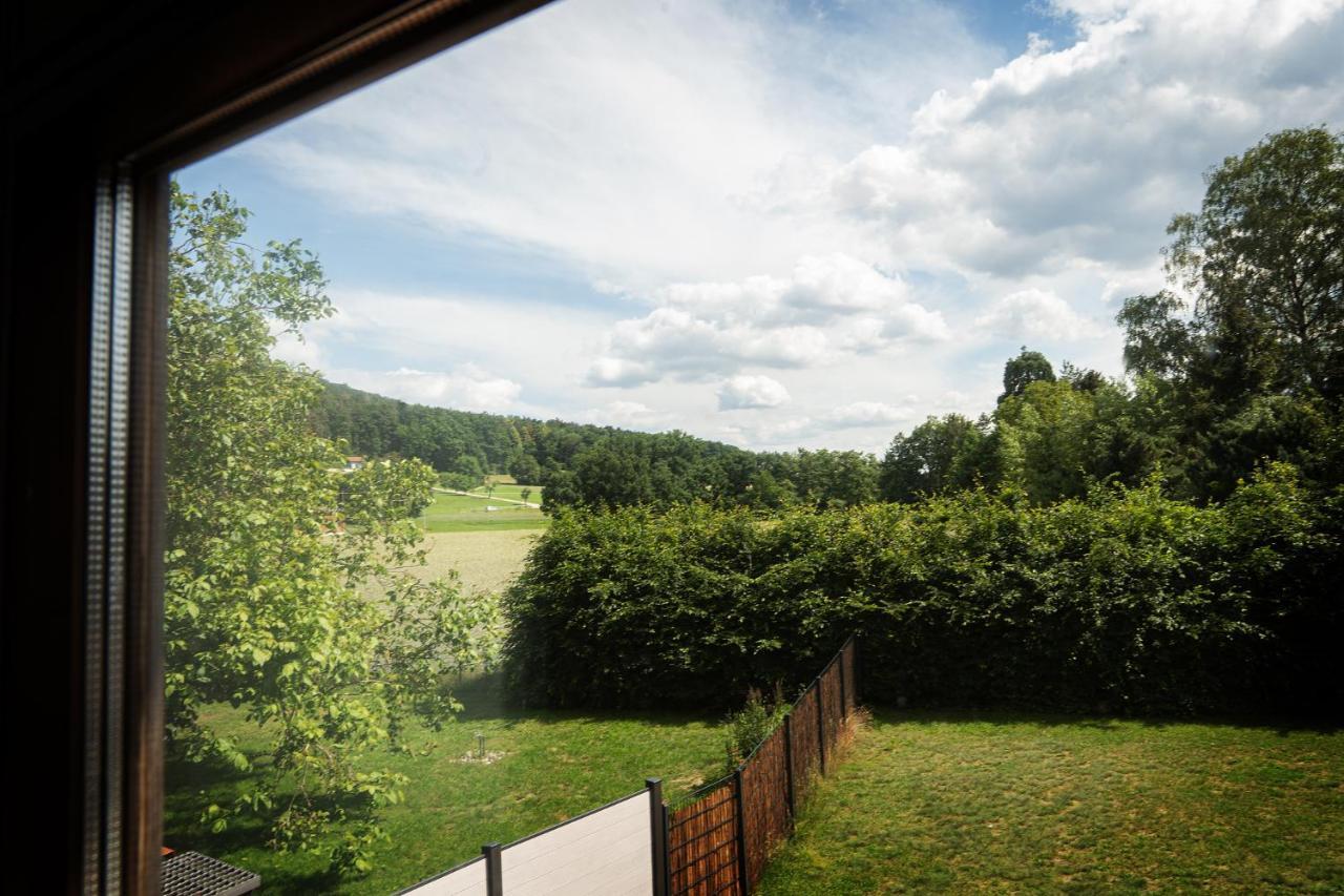 Bleibe Am Moritzberg Apartamento Haimendorf Exterior foto